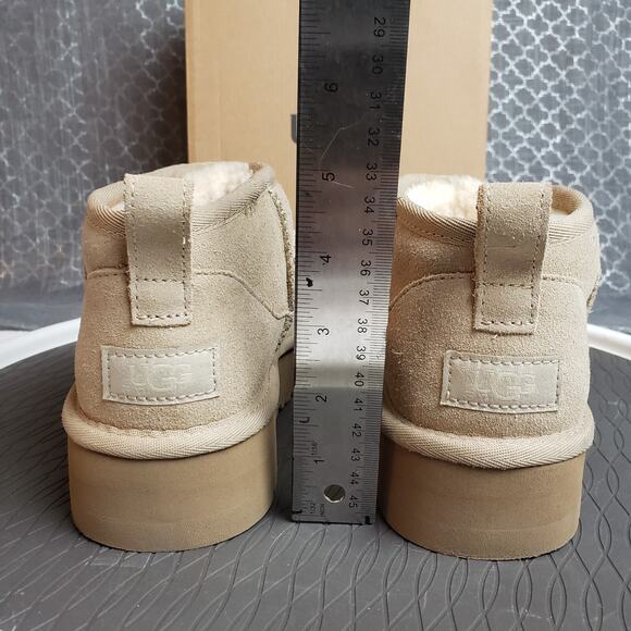 UGG Classic Mini Platform Boots Women 5 Beige Shearling Lined Cozycore - Picture 8 of 11